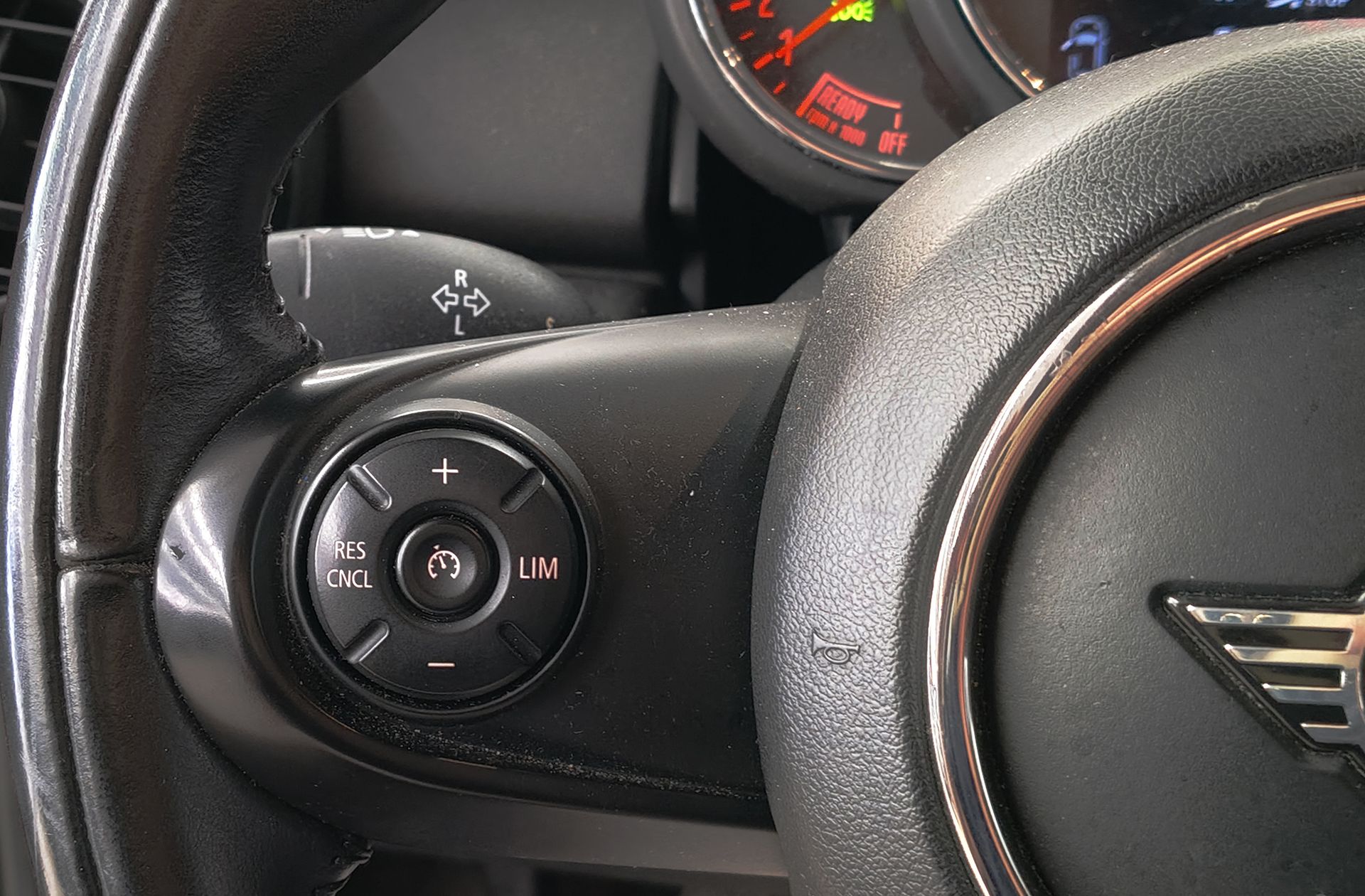 MINI Cooper One D - foto 23