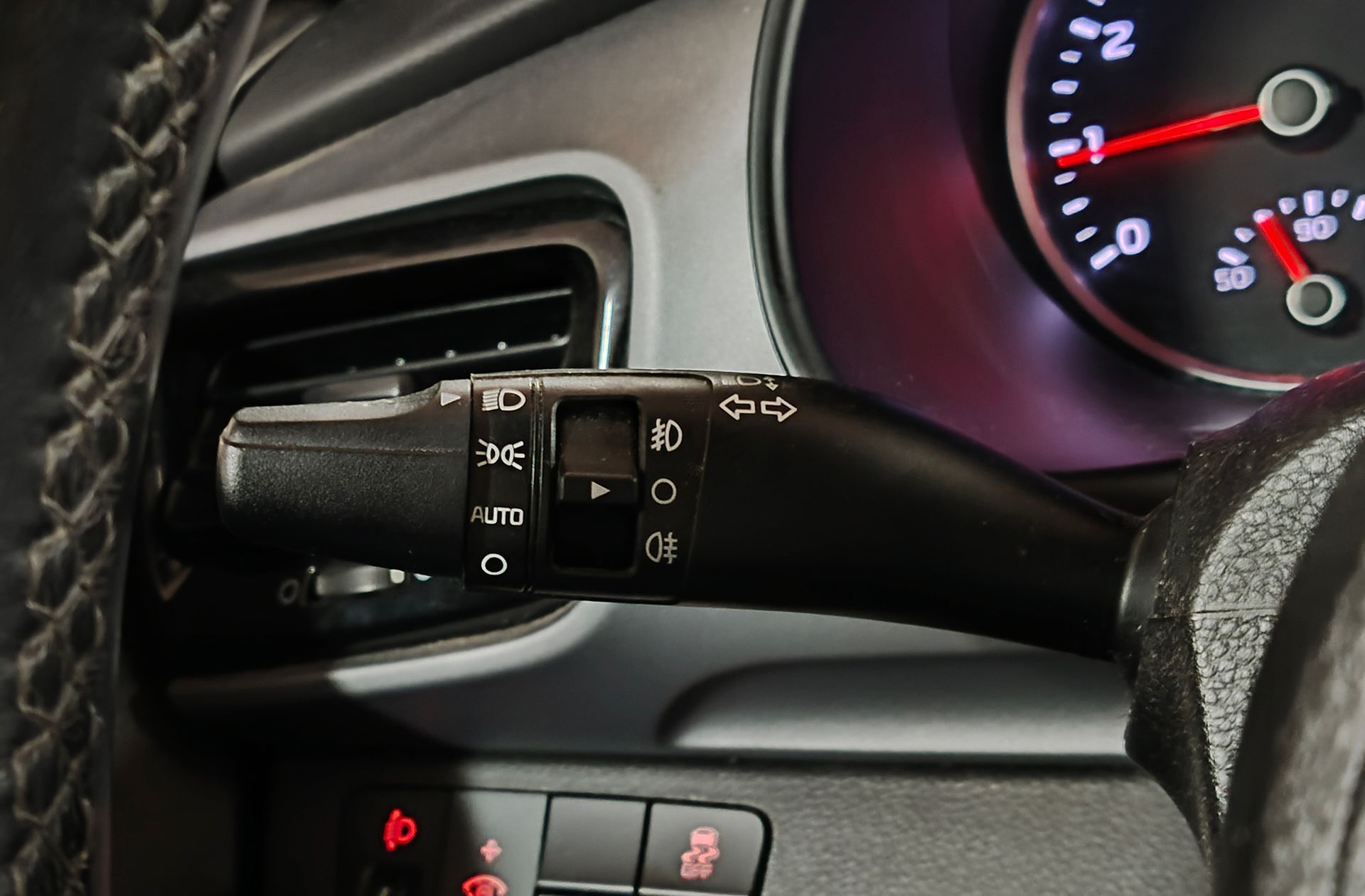 Kia Stonic 1.0 T-GDi Drive DCT - foto 22
