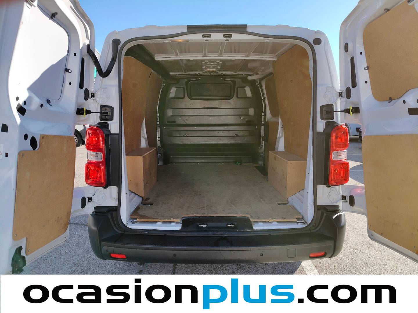 Foto asientos traseros Peugeot Expert Peugeot Expert Furgón BlueHDi 100 Long  (102 CV)