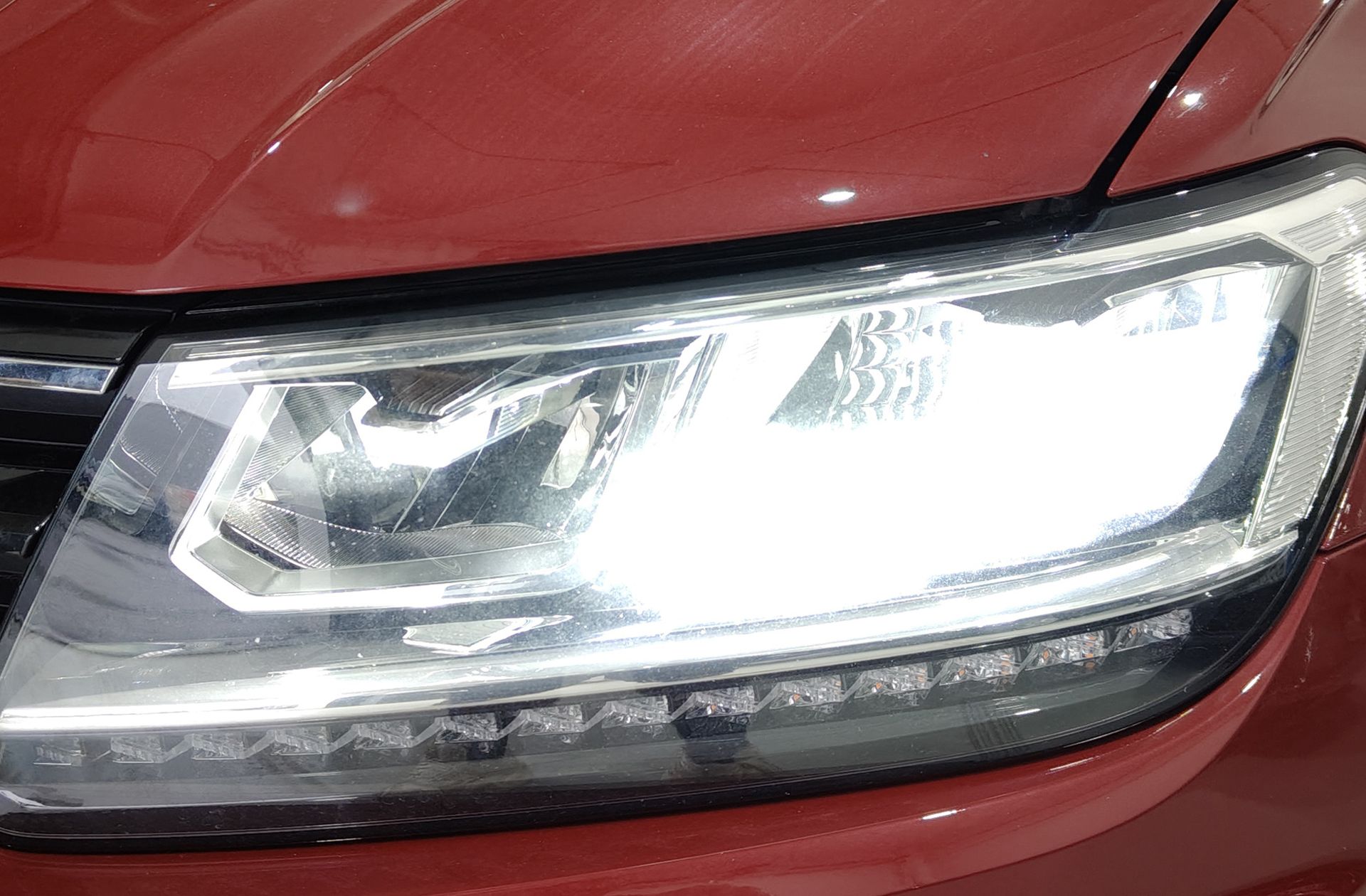 Volkswagen Tiguan Edition 1.4 TSI - foto 12