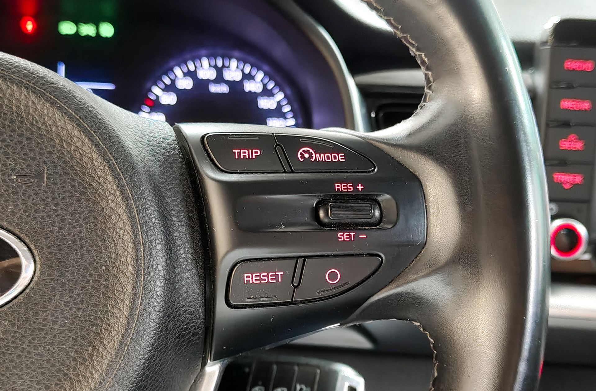 Kia Stonic 1.0 T-GDi Eco-Dynamic Drive - foto 27