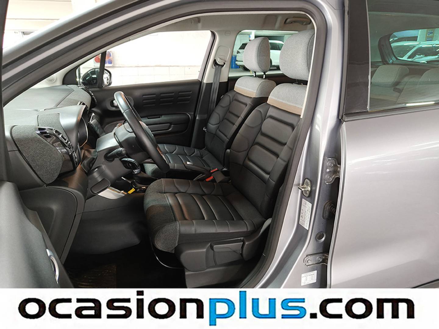 Foto Citroën C3 Aircross Citroen C3 Aircross PureTech 130 Shine Pack EAT6 (131 CV)