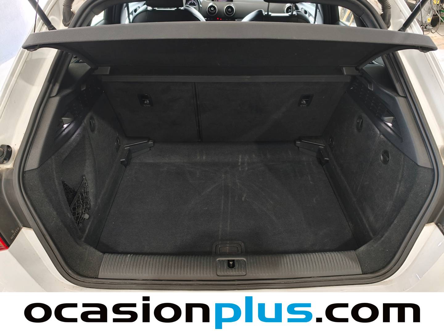 Fotos maletero Audi A3 Audi A3 Sportback Black line 35 TDI (150 CV) S tronic Pack S-line