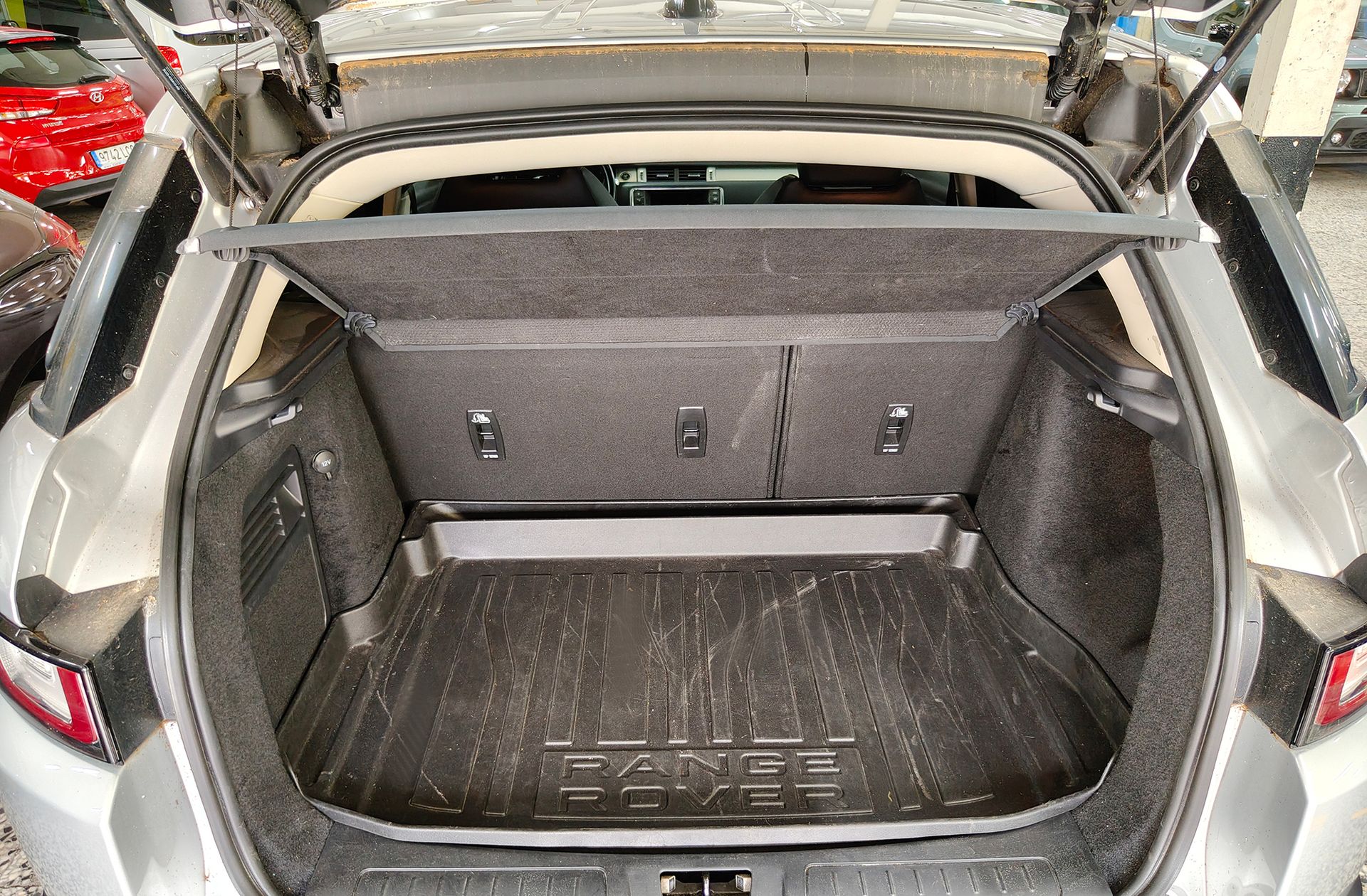 Land Rover Range Rover Evoque 2.0L TD4 SE 4x4 - foto 17
