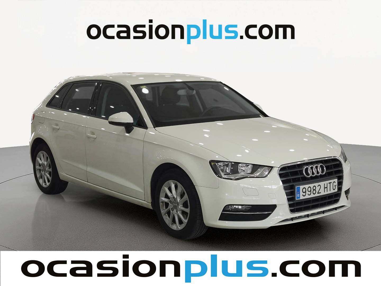 Foto delantera Audi A3 Audi A3 Sportback Attraction Edición especial 1.6 TDI (105 CV) derecha
