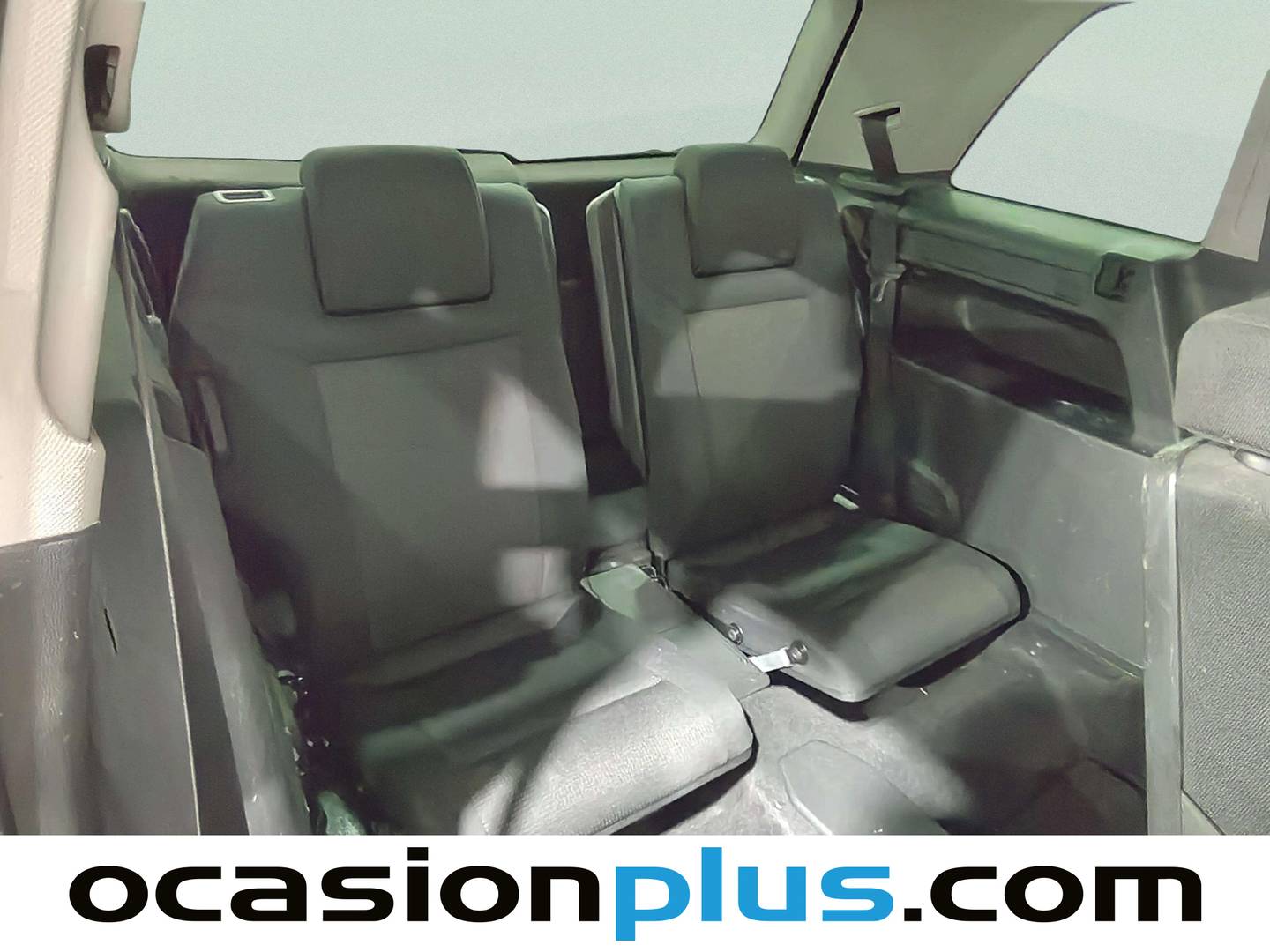 Foto asientos delanteros Opel Zafira Opel Zafira 1.9 CDTi Essentia 7 Plazas (100 CV)
