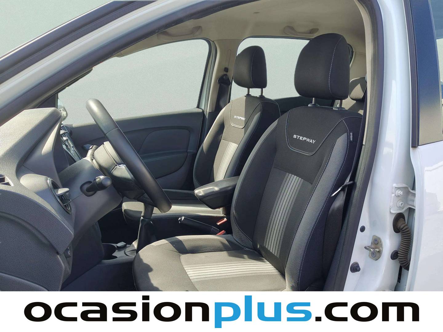 Foto asientos delanteros Dacia Sandero Dacia Sandero Serie Limitada Nómada TCe (90 CV)