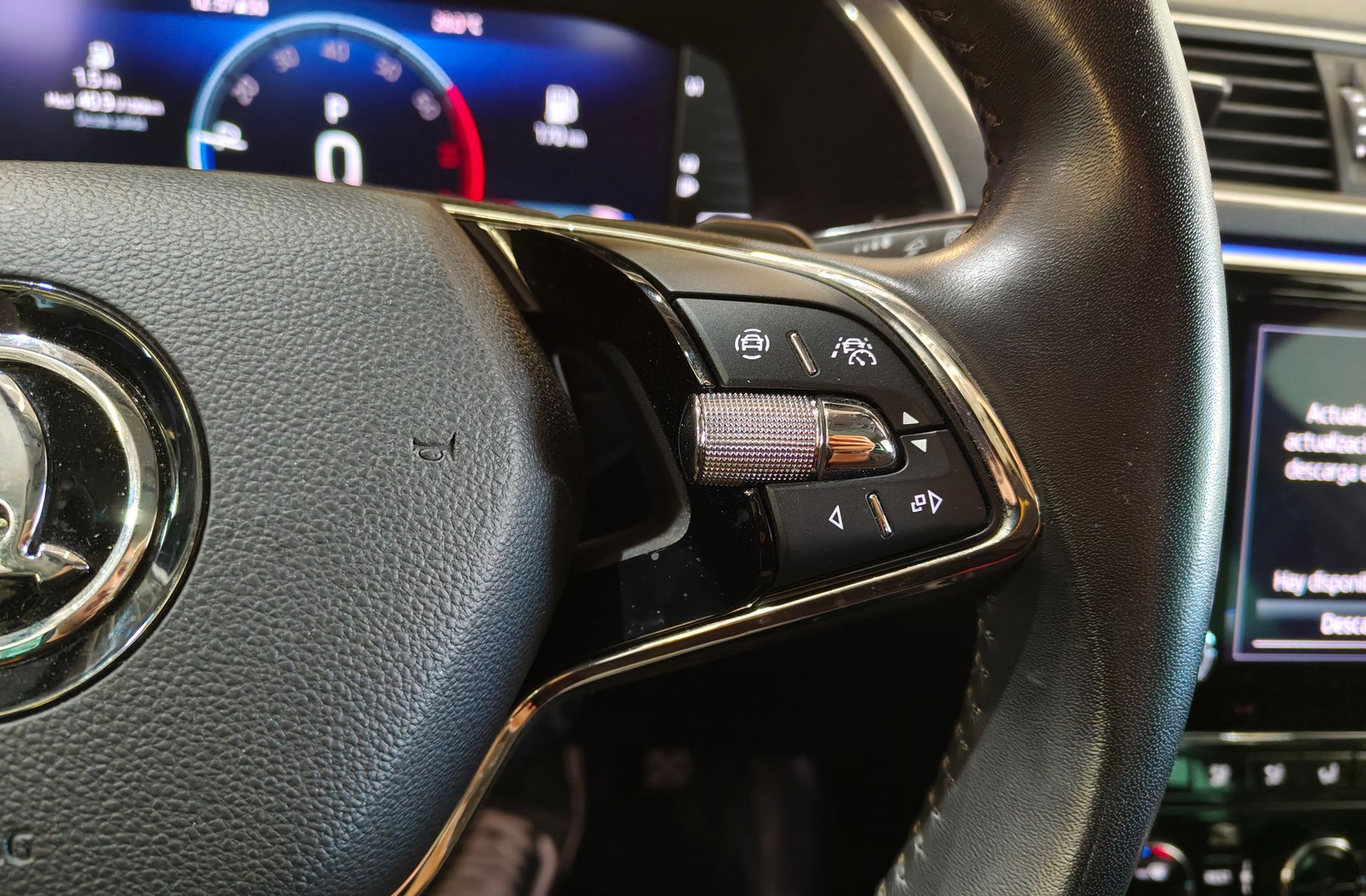Škoda Superb 1.5 TSI Style DSG - foto 33