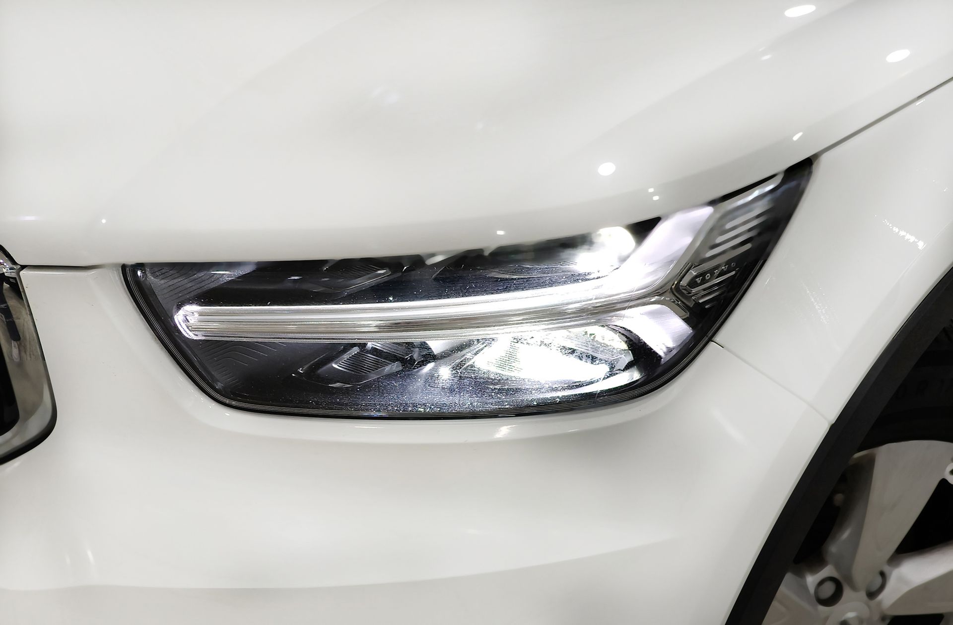 Volvo XC40 T3 - foto 13