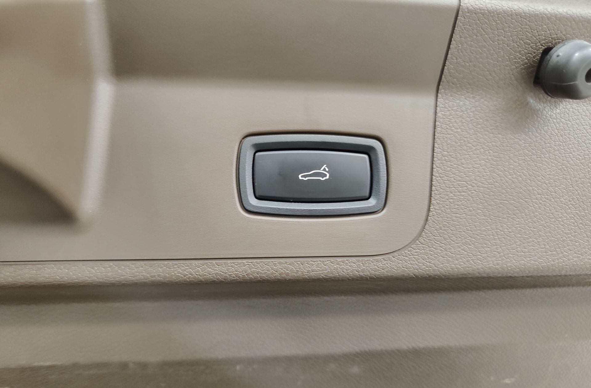 Porsche Panamera 4S E-Hybrid - foto 26