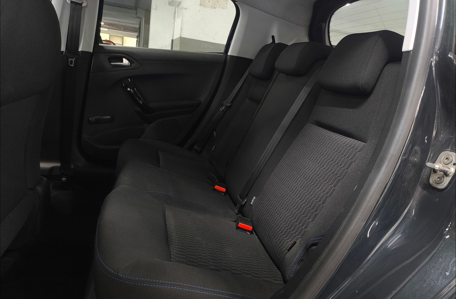 Peugeot 208 1.2 PureTech Style - foto 10