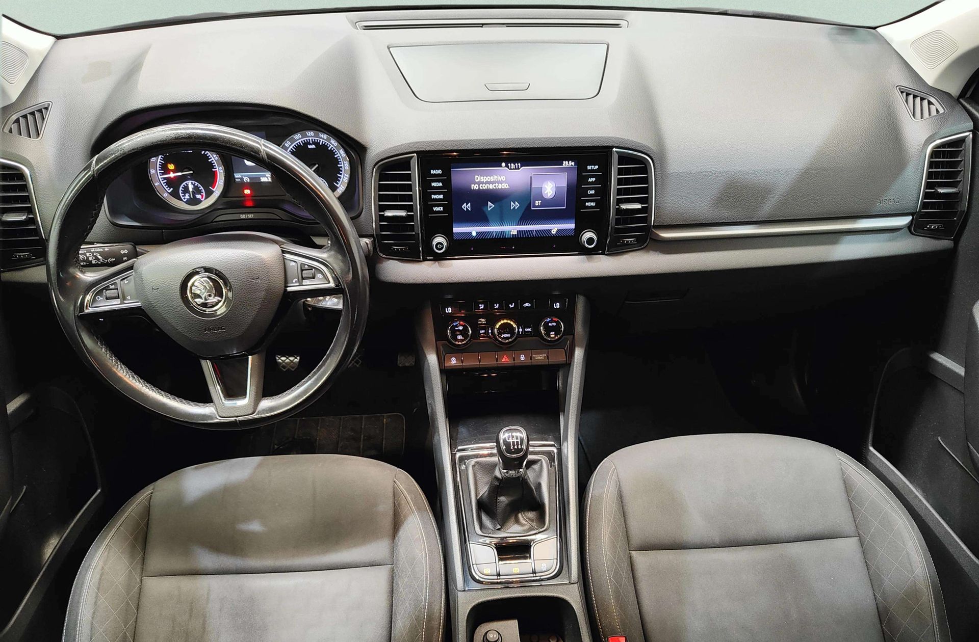 Škoda Karoq 1.6 TDI Ambition - foto 6