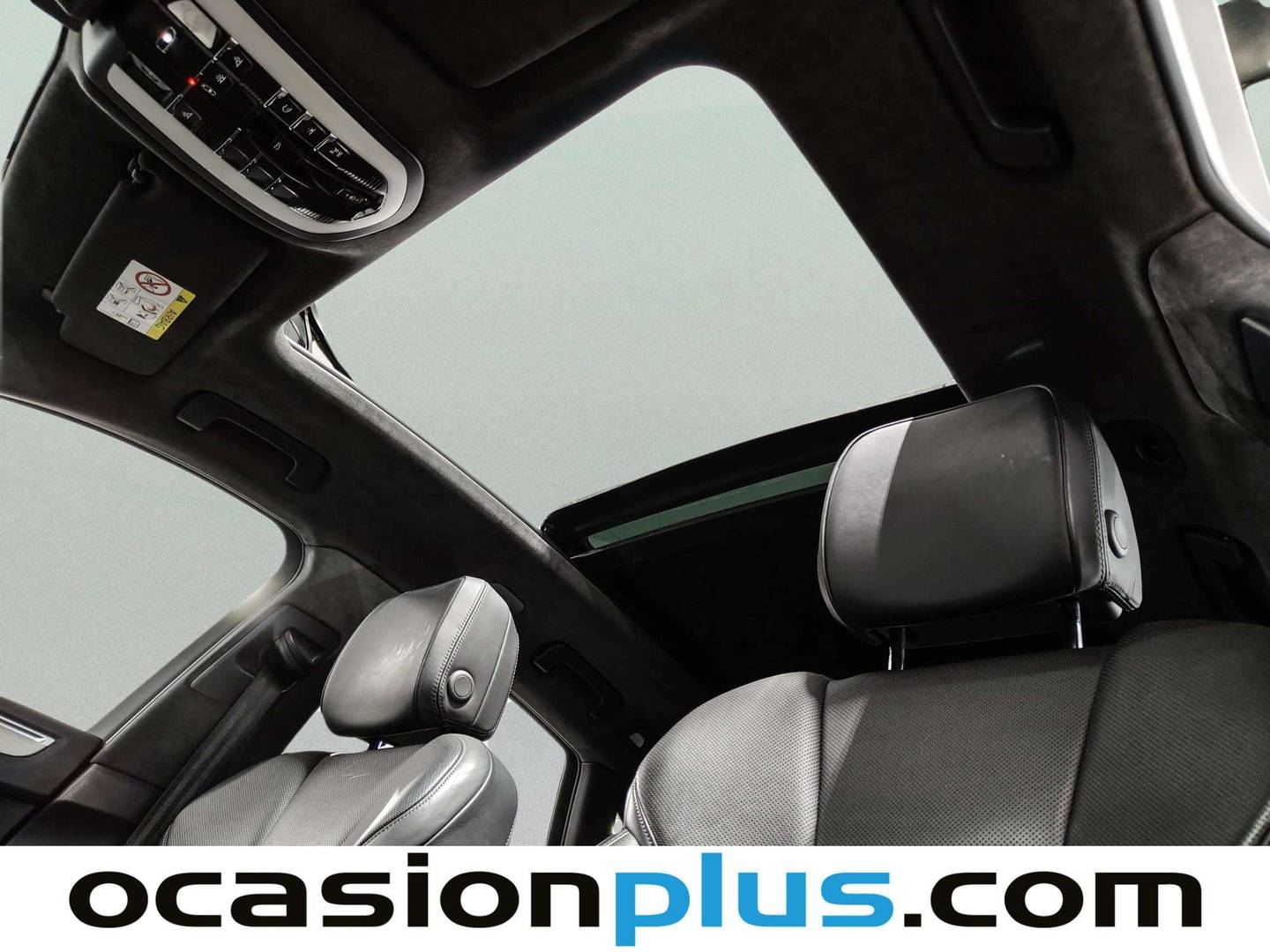 Extras y acabados del Porsche Macan Porsche Macan Turbo (400 CV)