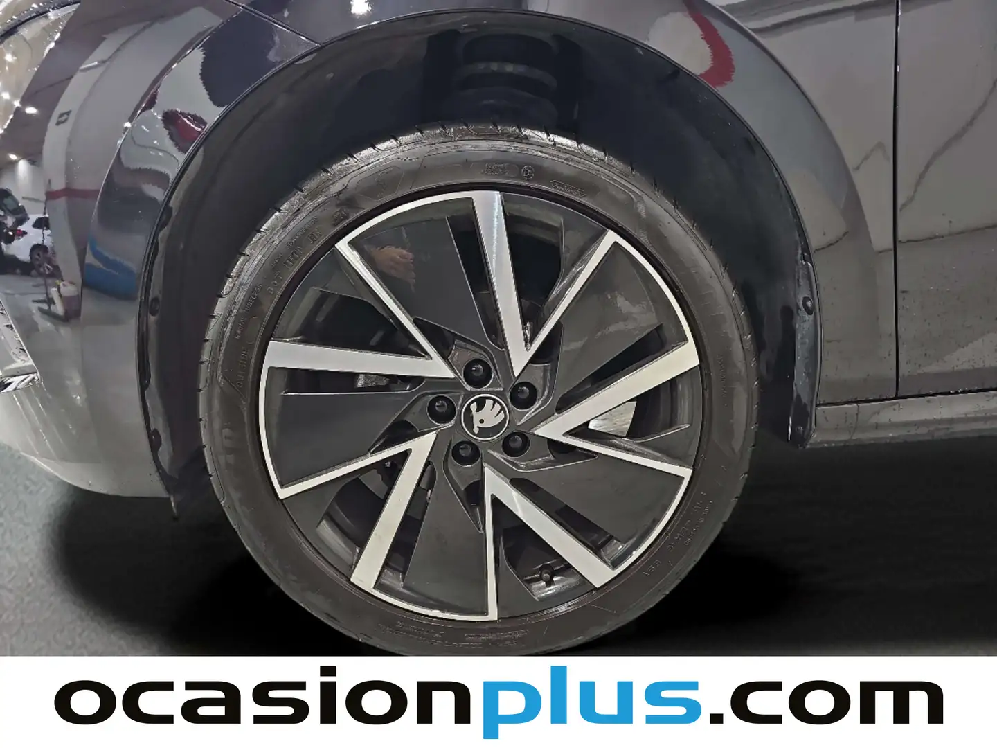 Foto Skoda Kamiq Skoda Kamiq 1.5 TSI Sport DSG (150 CV)