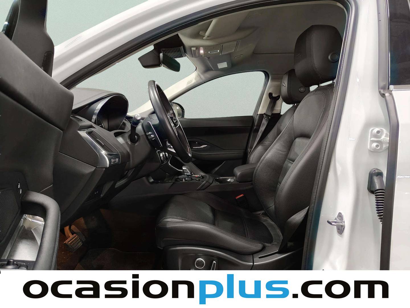Foto asientos delanteros Jaguar E-Pace Jaguar E-PACE 2.0D S 4WD Auto (163 CV)