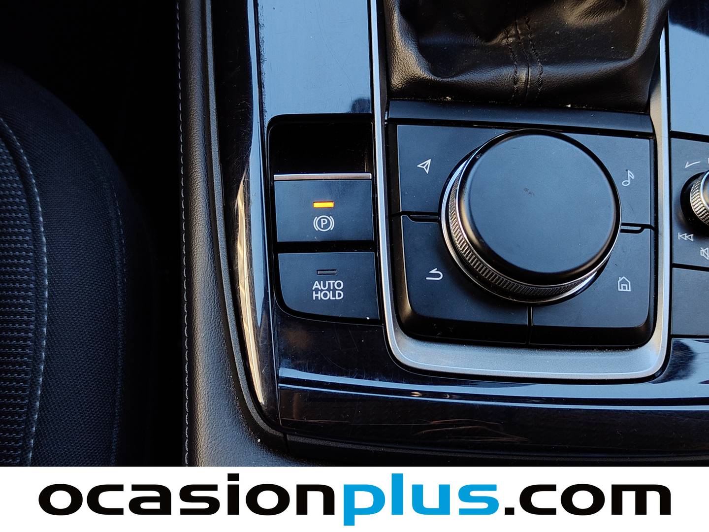 Foto Mazda CX-30 Mazda CX-30 2.5 e-Skyactive G MHEV Prime-Line  (140 CV)