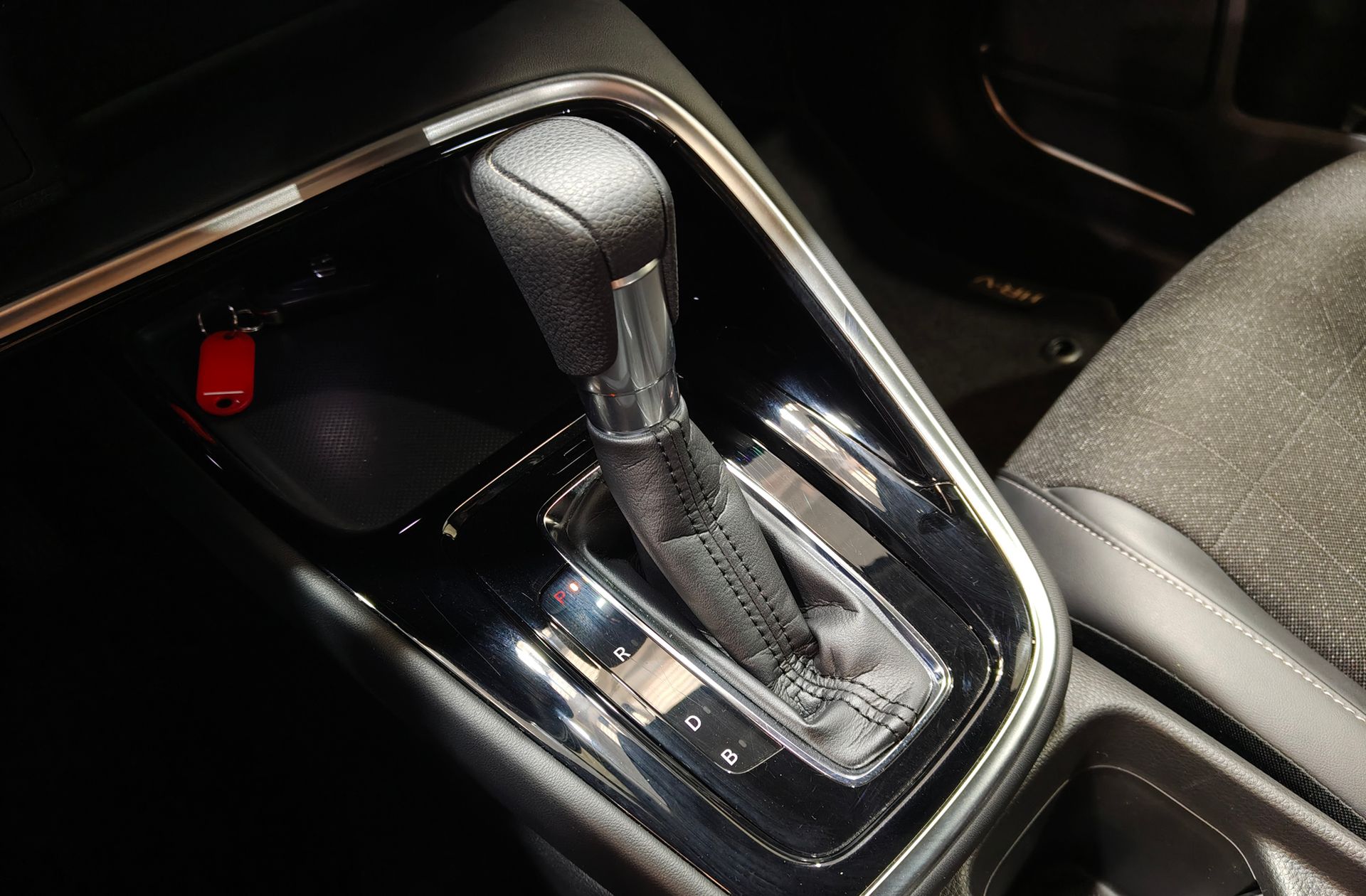 Honda HR-V 1.5 i-MMD Advance 4x2 - foto 5