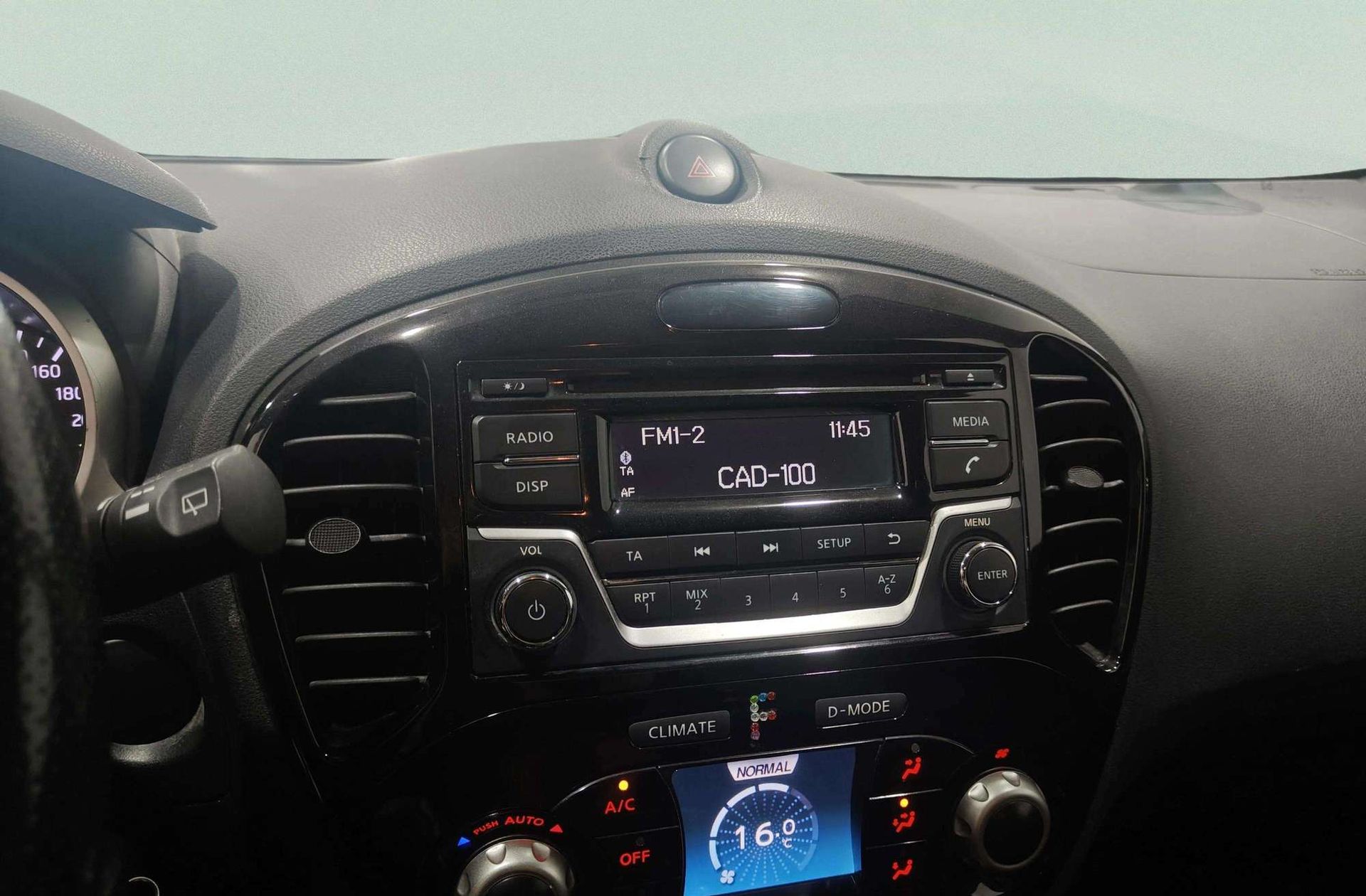 Nissan Juke DIG-T Acenta - foto 28