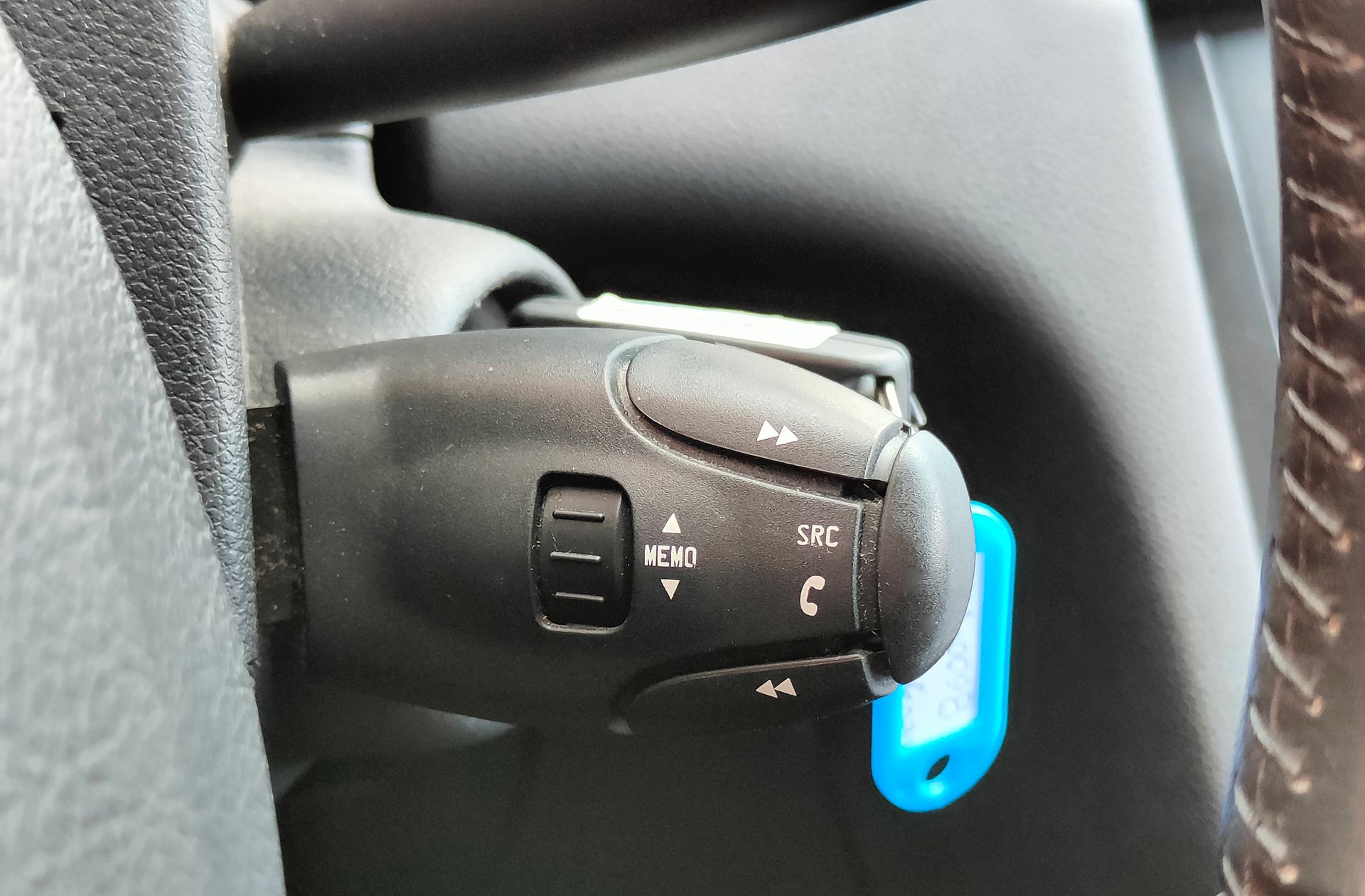 Peugeot 5008 Active VTi 7 plazas - foto 24
