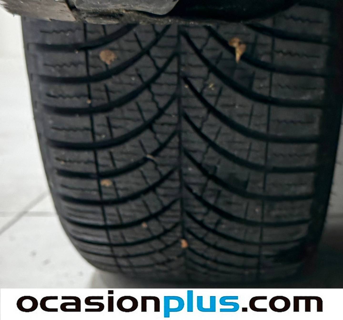 Foto Hyundai IONIQ Hyundai Ioniq 1.6 GDI PHEV Tecno DCT (141 CV)