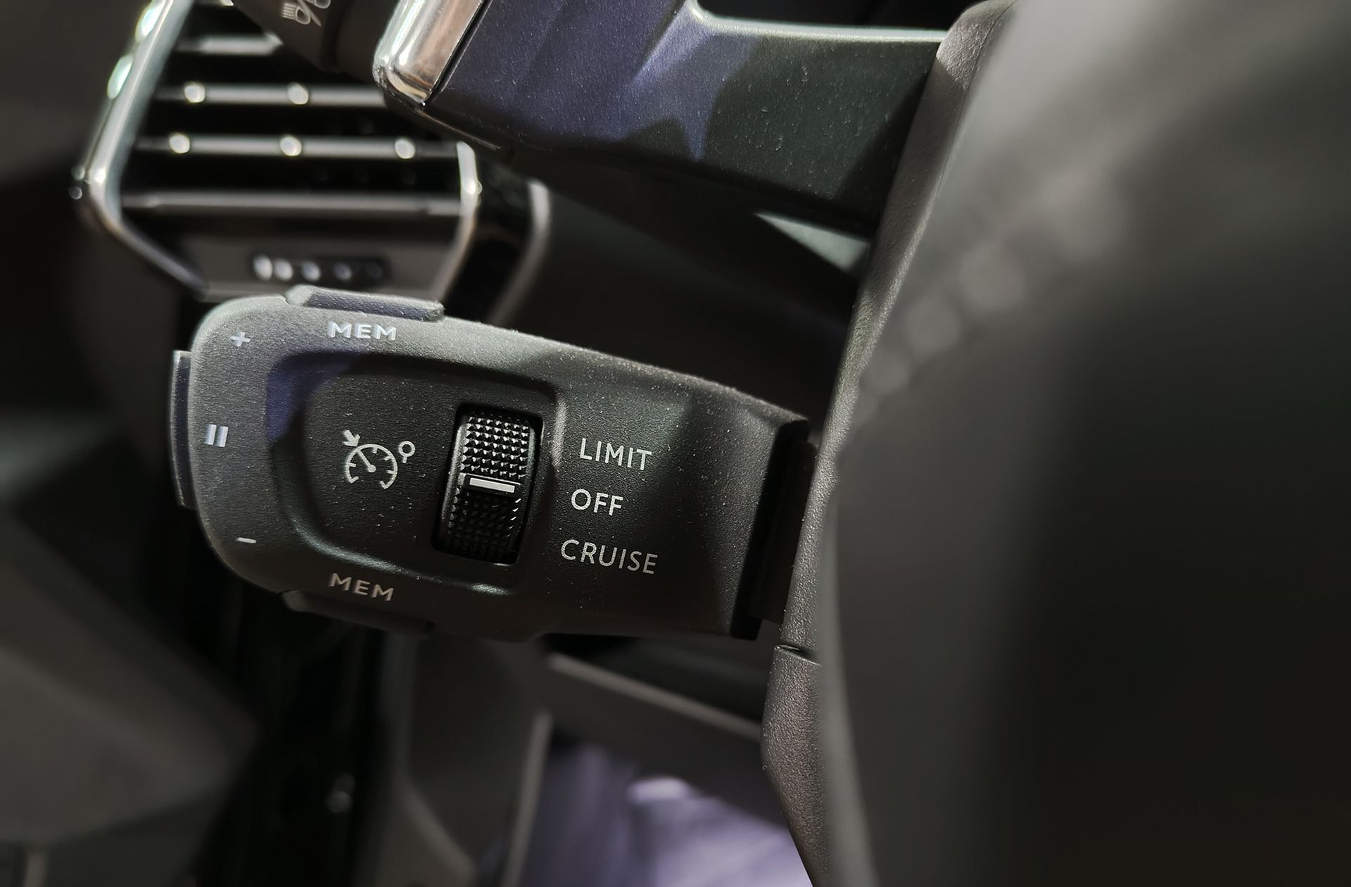 DS DS 7 Crossback PureTech 225 Grand Chic - foto 28