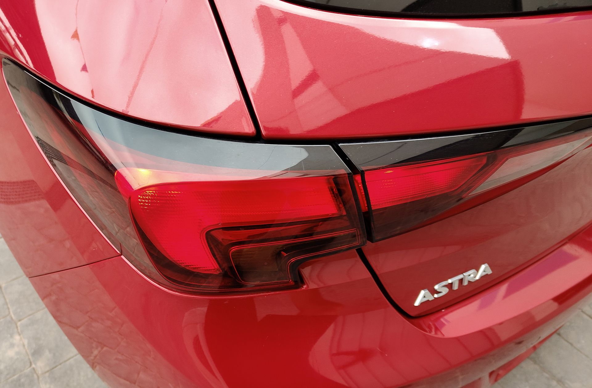 Opel Astra 1.2 Turbo SHL GS Line - foto 17