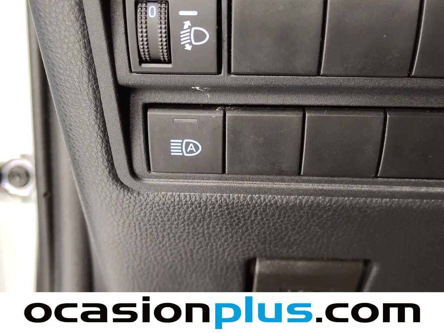 Foto Toyota Yaris Toyota Yaris 1.0 70 Business (69 CV)