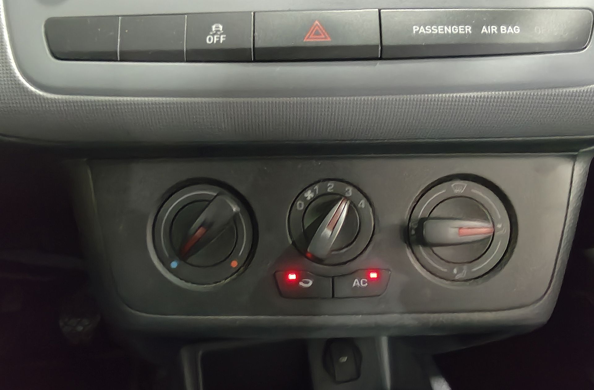 SEAT Ibiza 1.2 12v Reference - foto 23