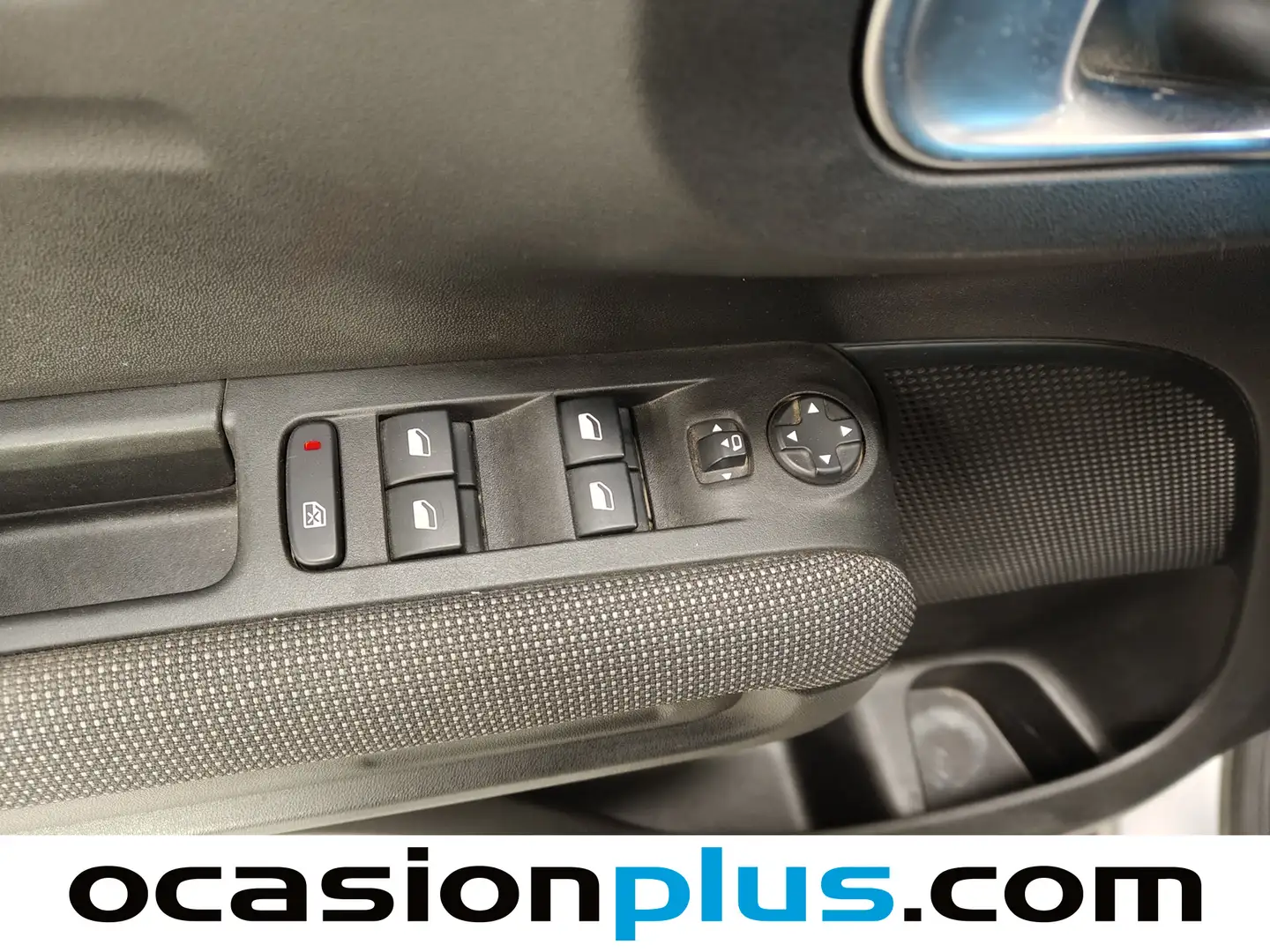 Foto Citroën C3 Aircross Citroen C3 Aircross PureTech 110 S&S Shine EAT6 (110 CV)