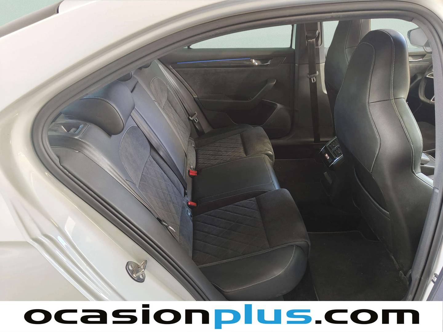 Skoda Superb Skoda Superb 1.5 TSI Sport Line Plus DSG (150 CV) de segunda mano
