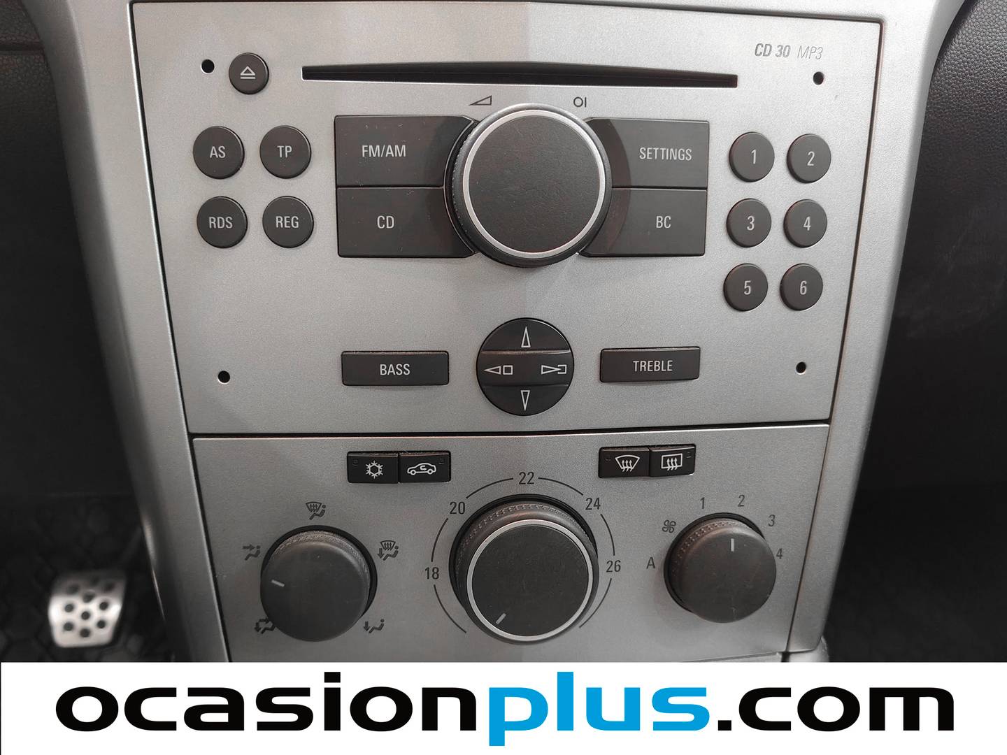 Equipamiento del Opel Astra Opel Astra GTC 1.6 Sport (105 CV)