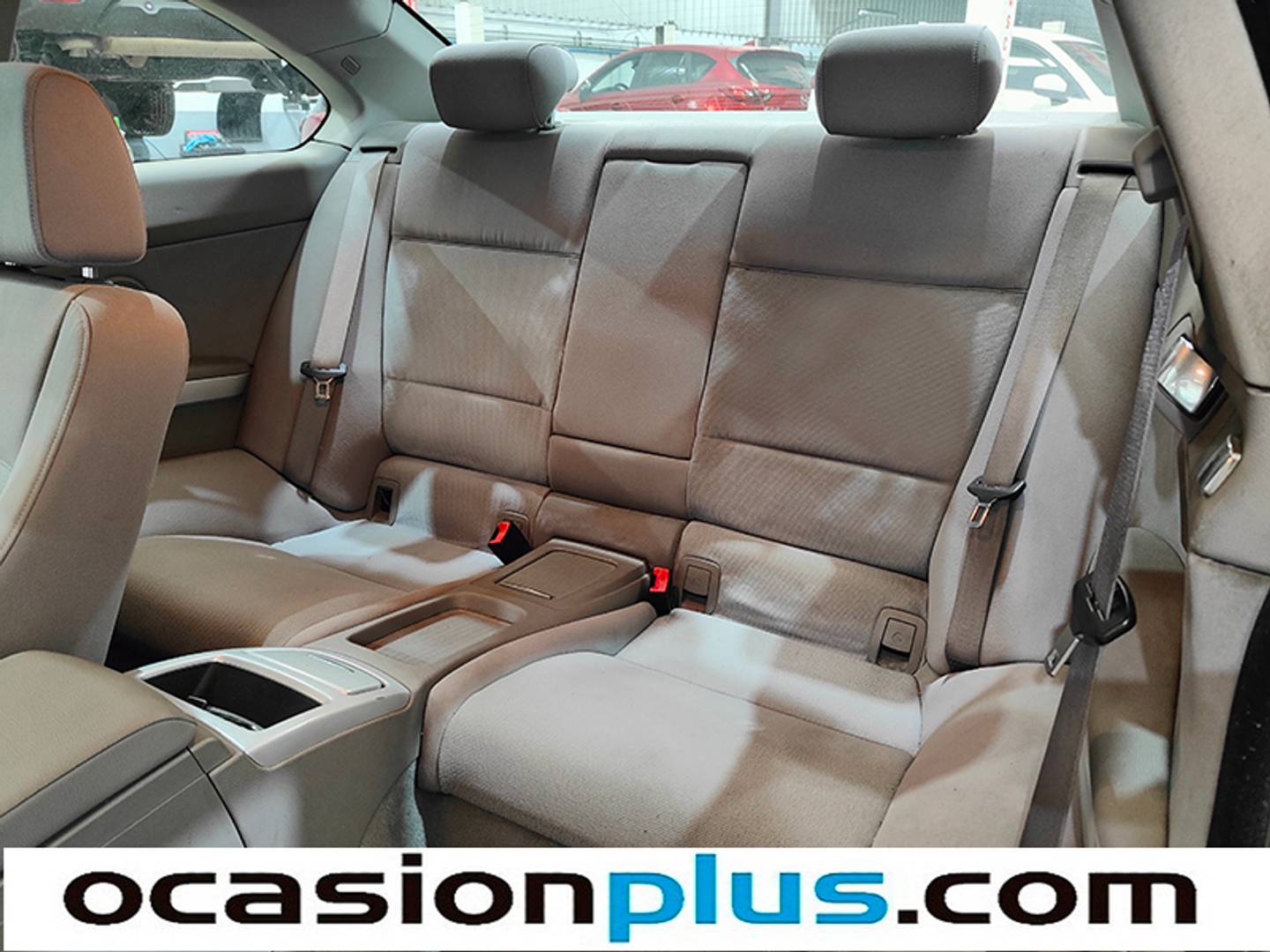 Foto asientos traseros BMW Serie 3 BMW Serie 3 320i Coupe (170 CV)