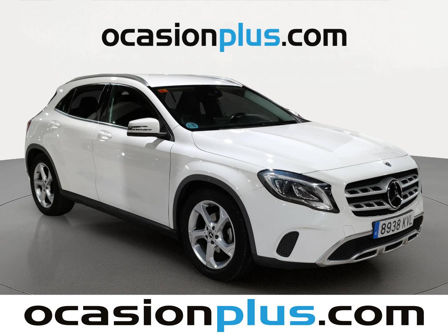 Foto delantera Mercedes GLA Mercedes GLA 180 (122 CV) derecha
