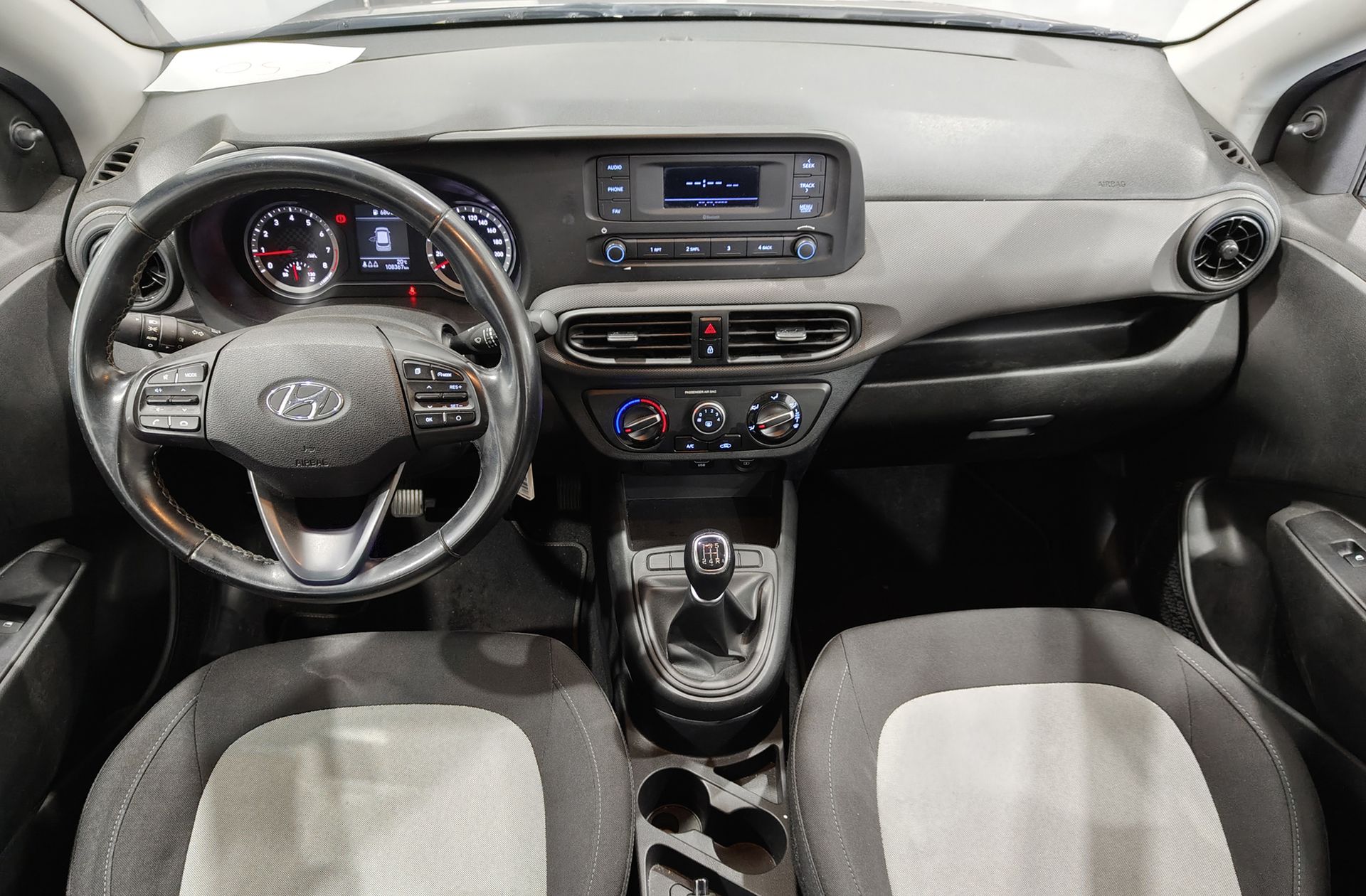 Hyundai i10 1.0 Essence - foto 6