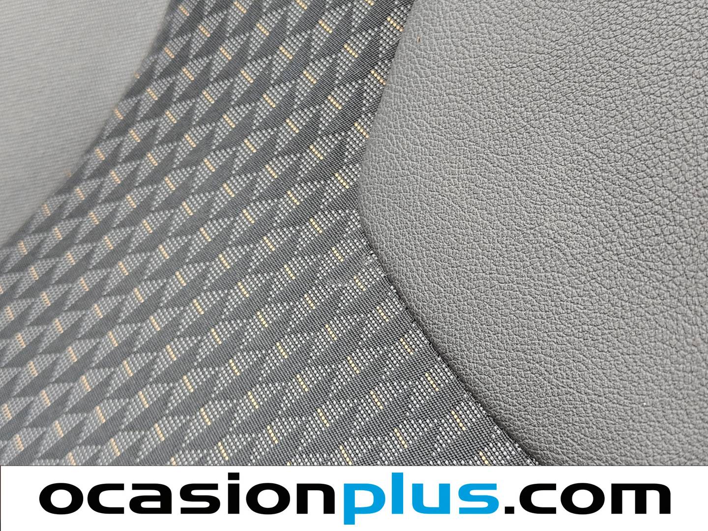 Extras y acabados del Opel Crossland X Opel Crossland X 1.2 Turbo S&S Excellence (130 CV)