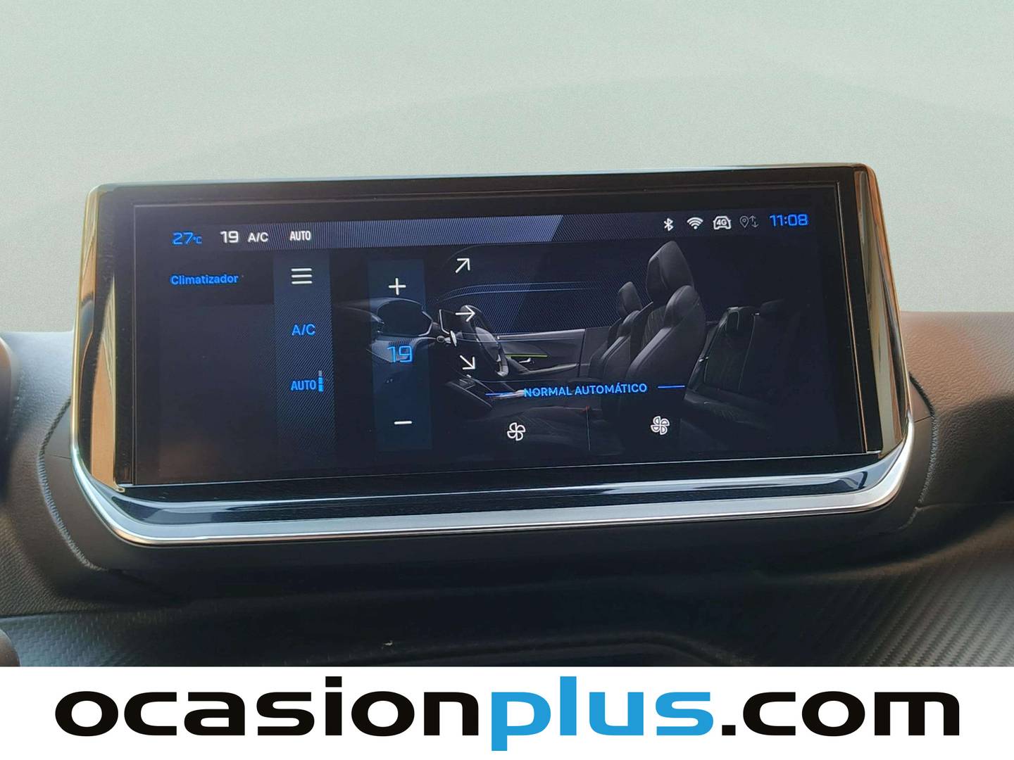 Peugeot 2008 Peugeot 2008 Allure Hybrid eDCS6 (145 CV) km 0