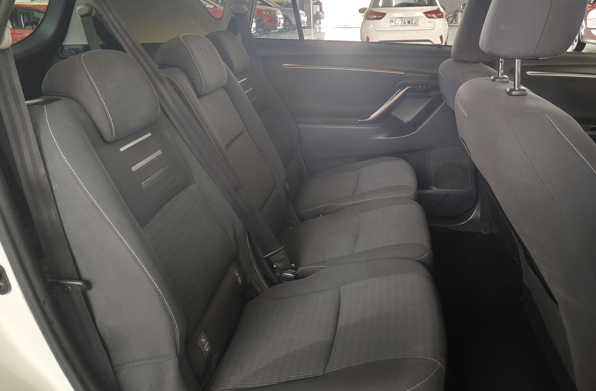 Toyota Verso 130 Advance 7 plazas - foto 14