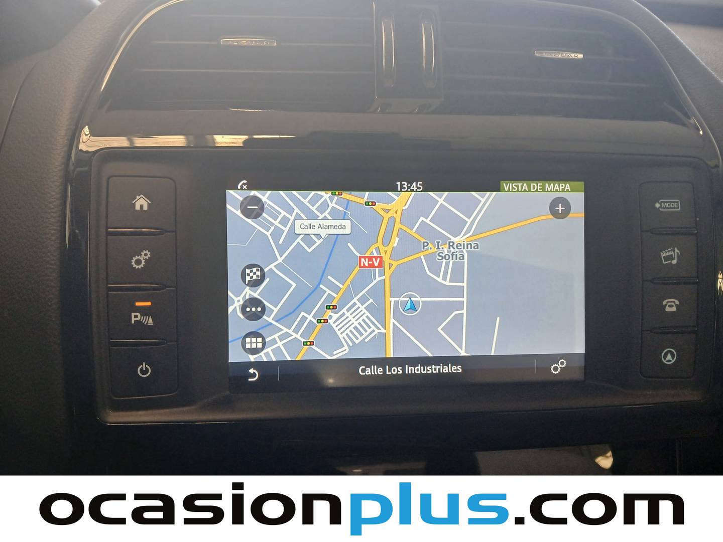 Foto Jaguar XE Jaguar XE 2.0 Diesel Pure RWD Auto (180 CV)