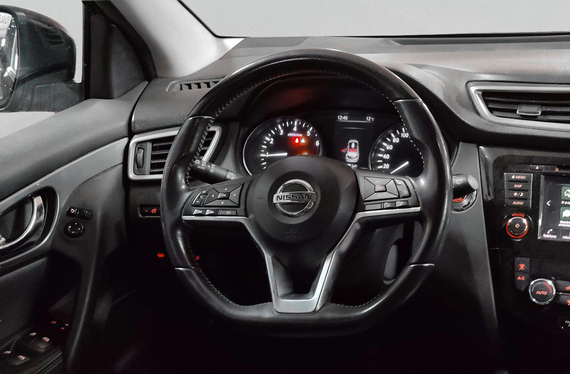 Nissan Qashqai DIG-T 160 N-Connecta 4x2 DCT - foto 20