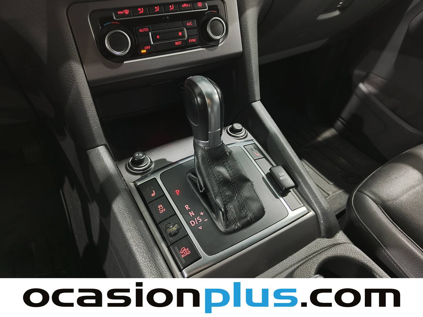 Volkswagen Amarok Volkswagen Amarok 2.0 TDI BMT Doble Cabina Highline 4Motion (180 CV) de segunda mano