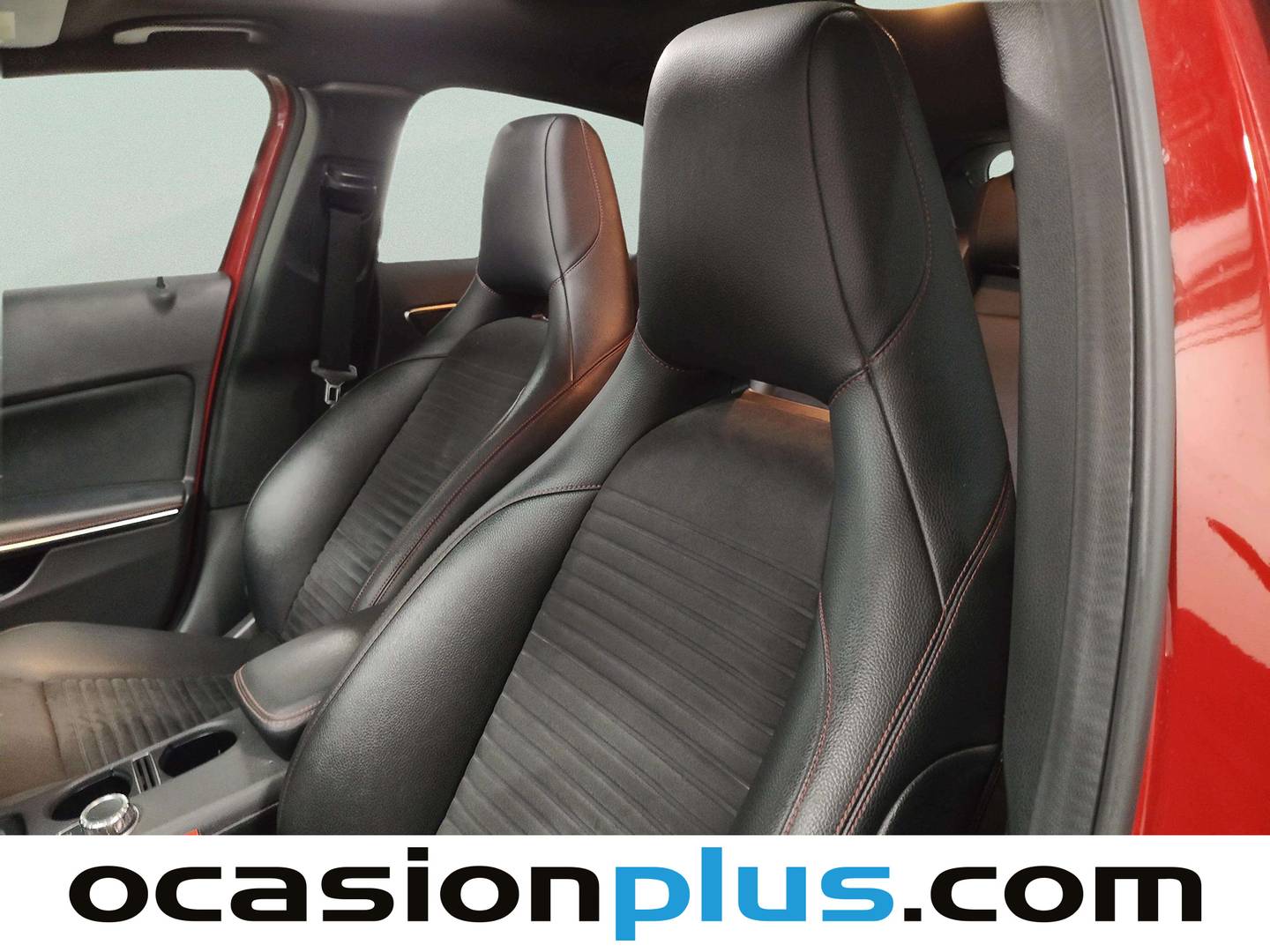 Equipamiento del Mercedes Clase A Mercedes Clase A 180 CDI AMG Line (109 CV)