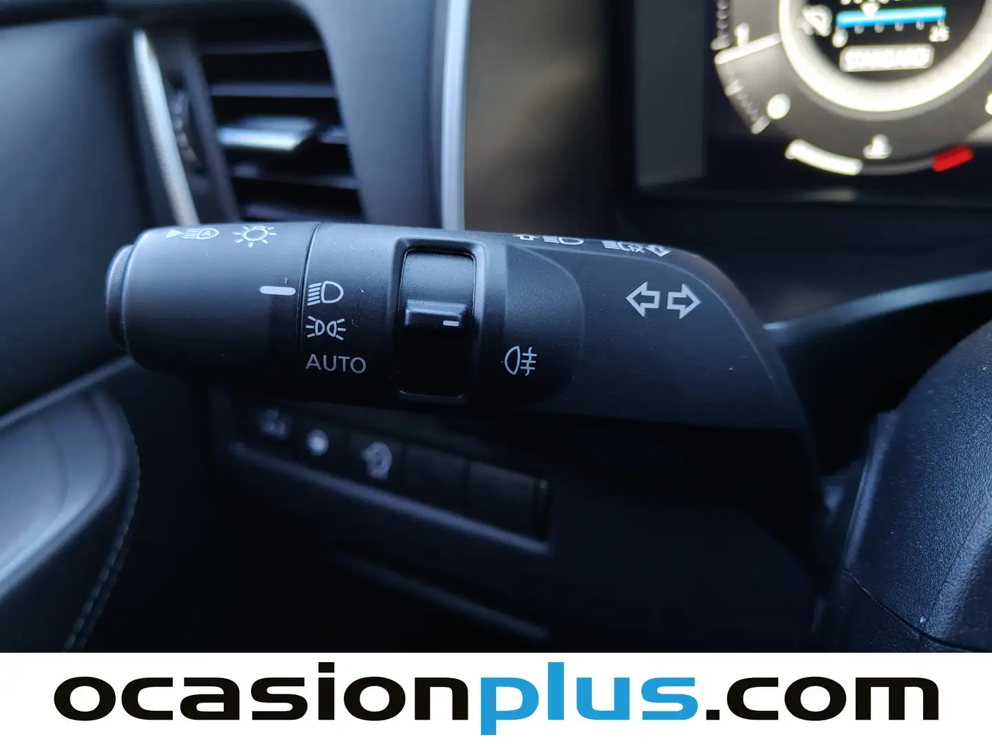 Foto Nissan QASHQAI Nissan Qashqai DIG-T 140 mHEV N-Connecta 4x2 (140 CV)