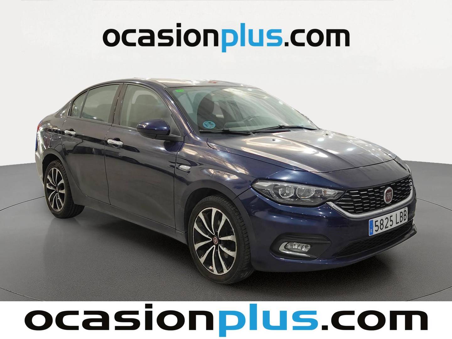 Foto delantera Fiat Tipo Fiat Tipo Sedan Sedan 1.4 Lounge (95 CV) izquierda