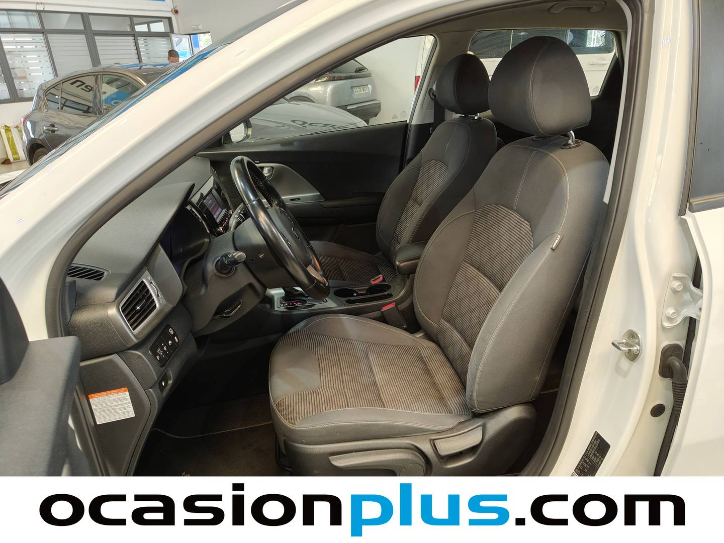 Foto KIA Niro Kia Niro 1.6 GDi HEV Híbrido Concept (141 CV)