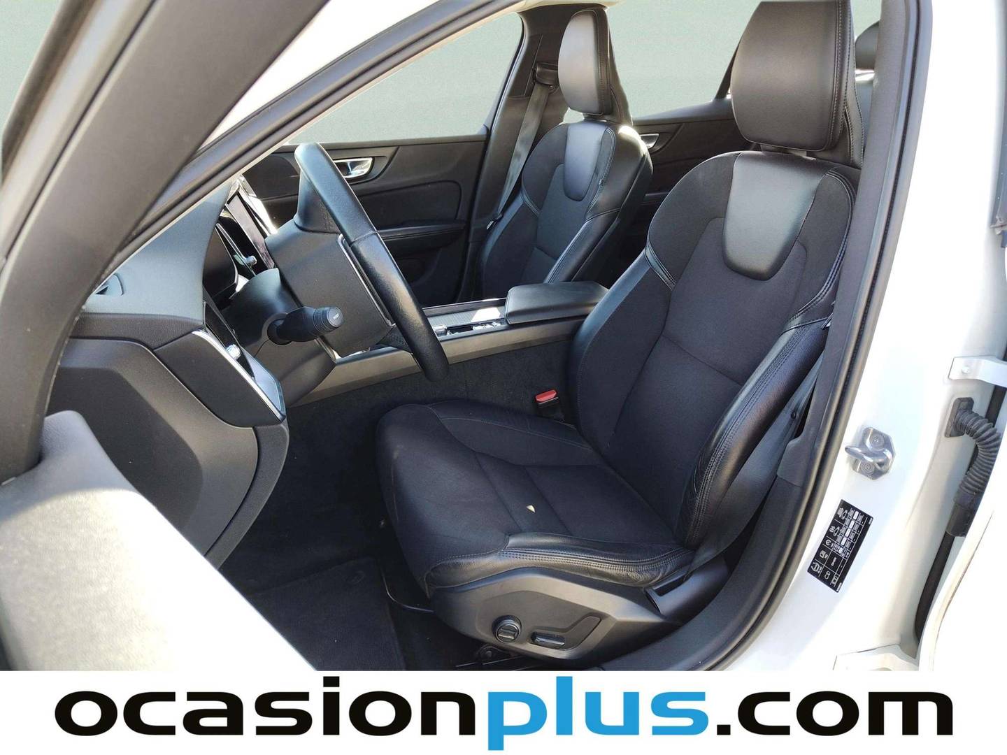 Foto asientos delanteros Volvo V60 Volvo V60 D3 Business Plus Auto (150 CV)