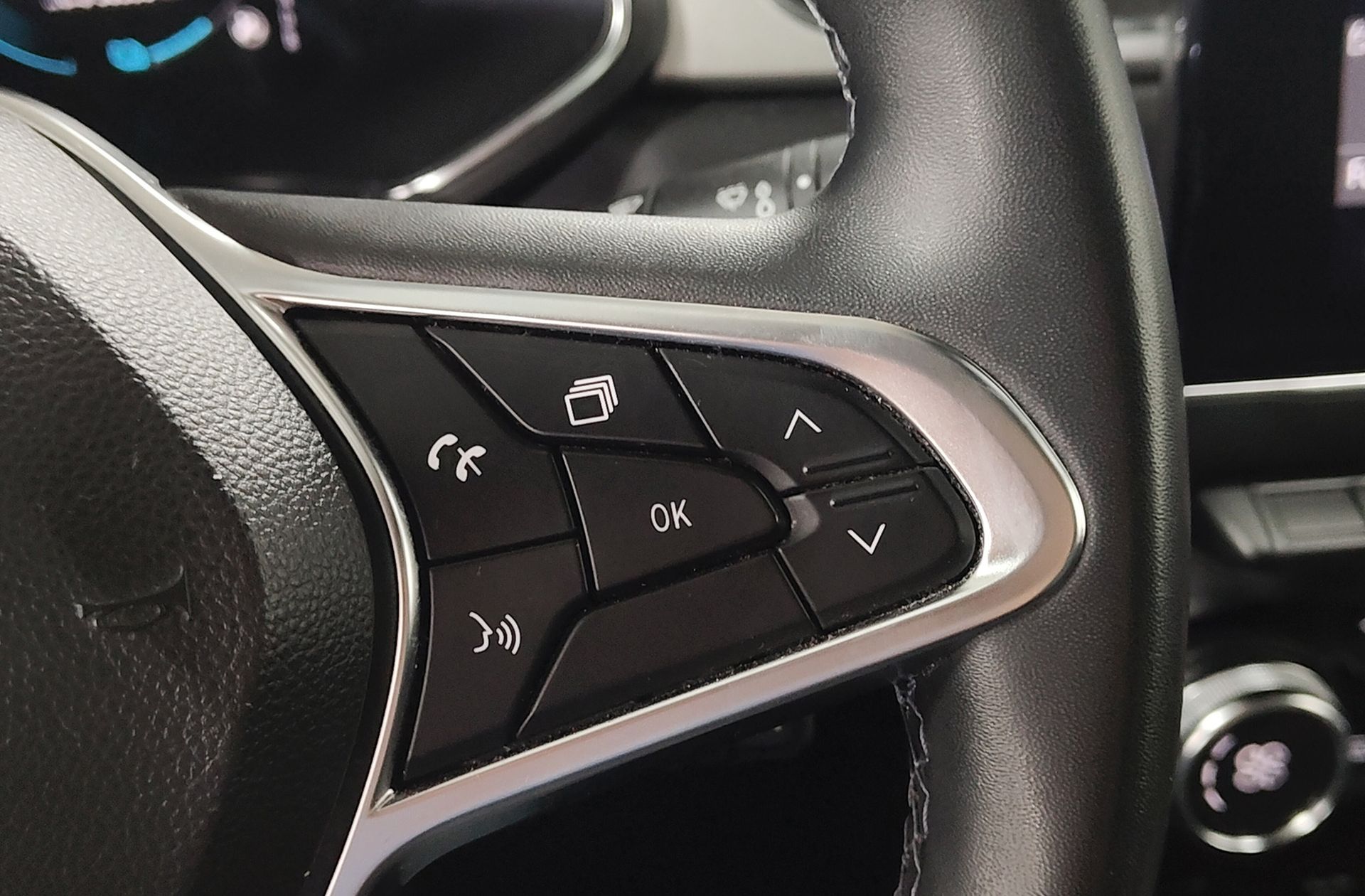 Renault Captur Techno E-Tech Híbrido - foto 28