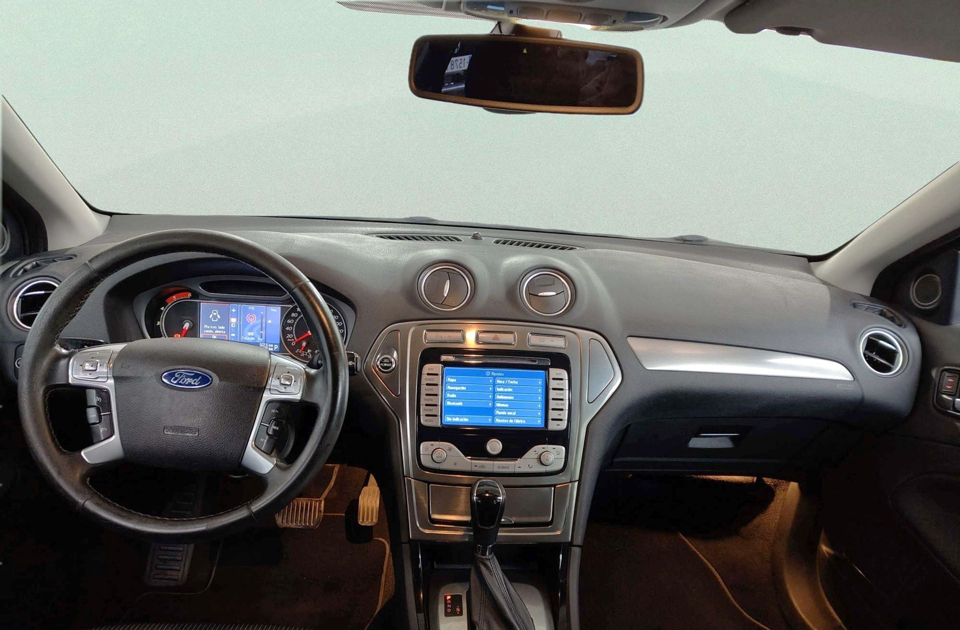 Ford Mondeo SportBreak 2.0 TDCi Titanium PowerShift - foto 6