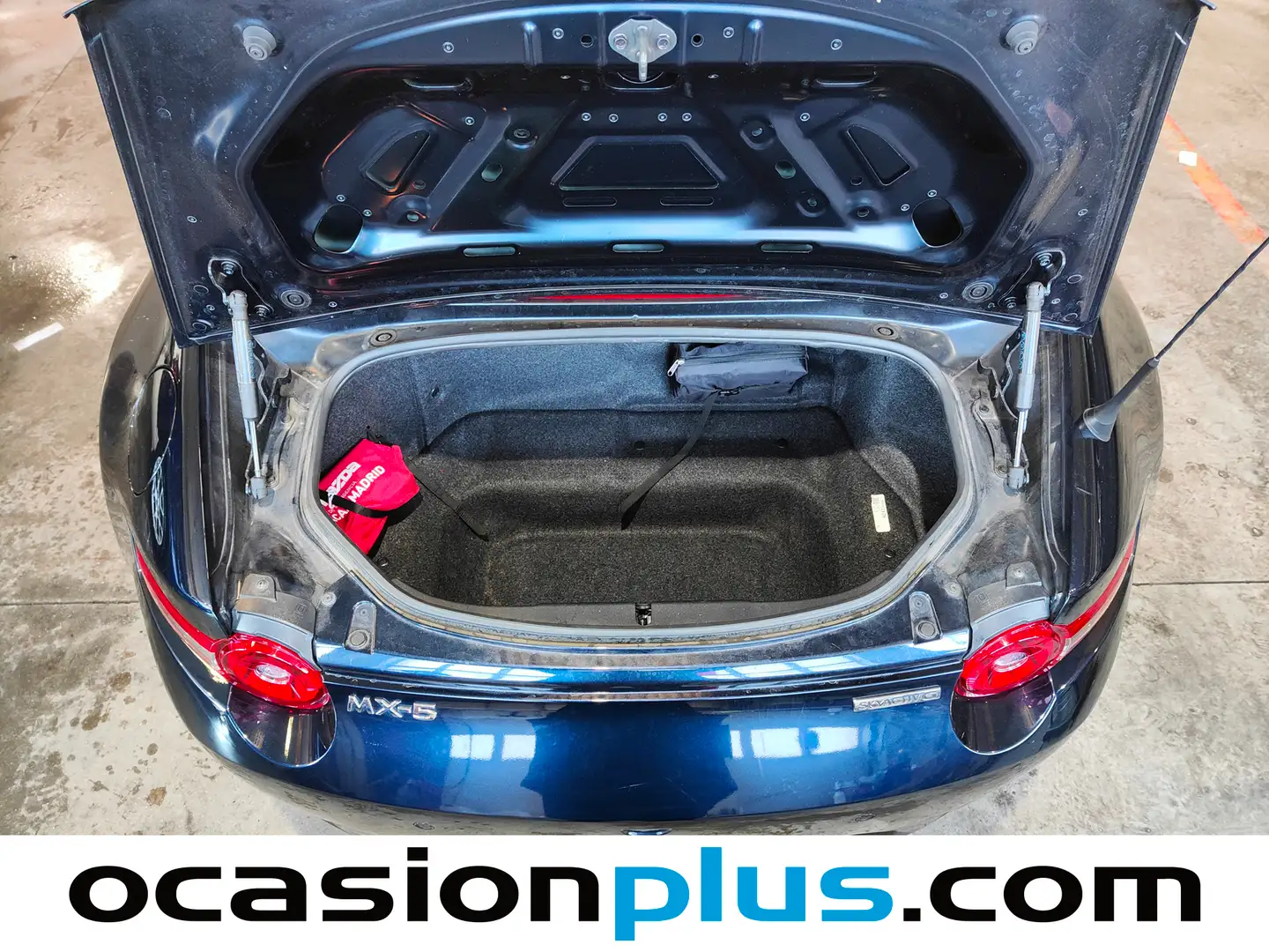 Foto Mazda MX-5 Mazda MX-5 2.0 SKYACTIV-G Kazari (184 CV)