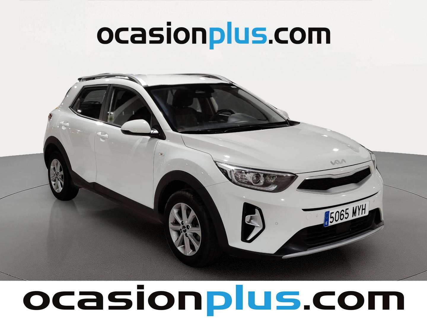 Foto delantera KIA Stonic KIA Stonic 1.2 DPi Drive  (79 CV) derecha