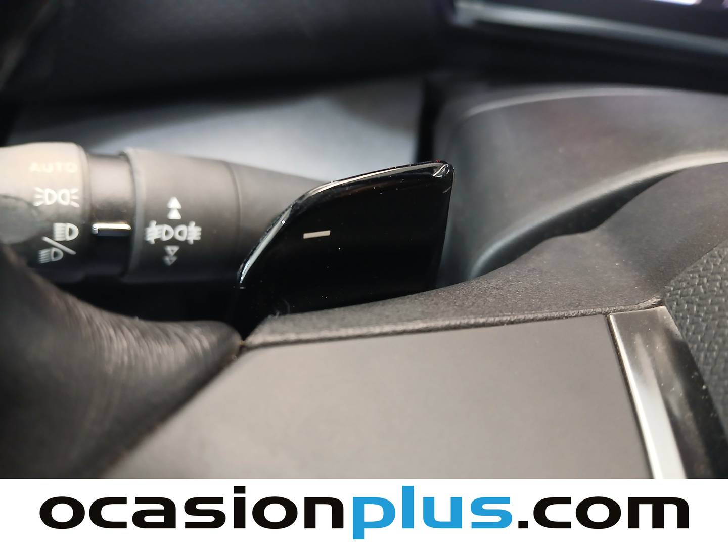 Foto Citroën C4 Citroen C4 BlueHDi 130 S&S Shine EAT8 (130 CV)